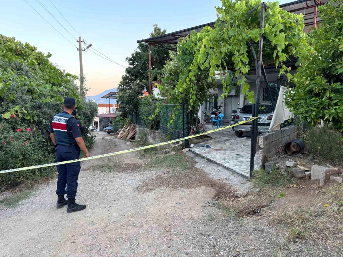 Fethiye’de Bahçe Kapısı Kavgası: 1 Kişi Hayatını Kaybetti
