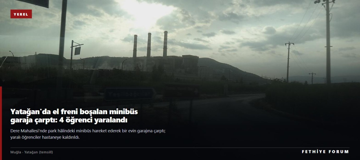 Yatağan'da el freni boşalan minibüs garaja çarptı: 4 öğrenci yaralandı