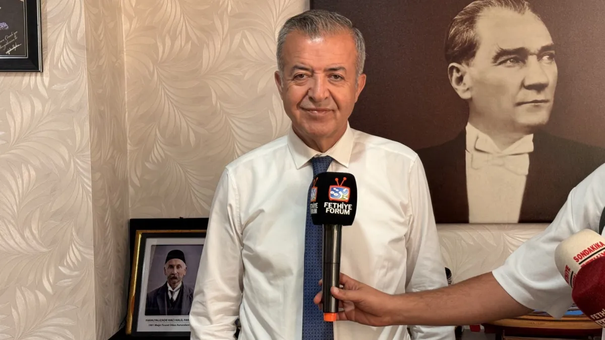 FTSO seçimi sonrası basın mensuplarına açıklama yapan Kemal Hıra