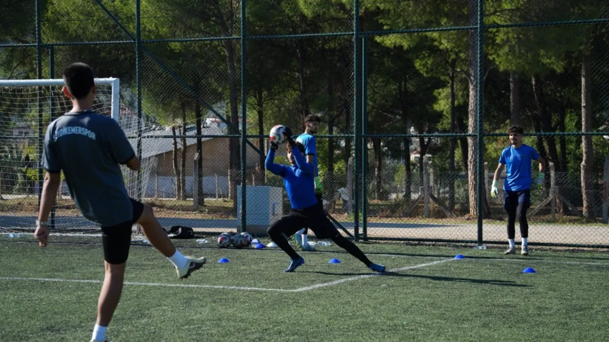 Seydikemerspor antrenmanından bir kare