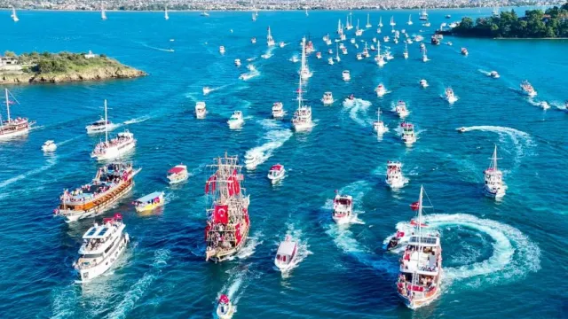 Fethiye’de 29 Ekim Cumhuriyet Bayramı büyük bir coşkuyla kutlandı!