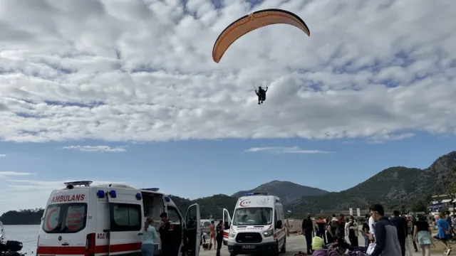 Fethiye’de Yamaç Paraşütü Kazası: 3 Yaralı