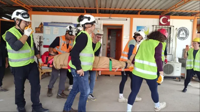 MAG Fethiye volunteers hit the field: A drill to rescue injured people from rubble was conducted