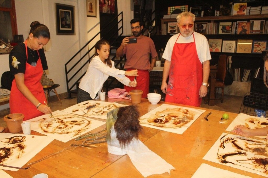 6. Likya Sanat Yolu Uluslararası Çalıştayı'nda çalışan sanatçılar