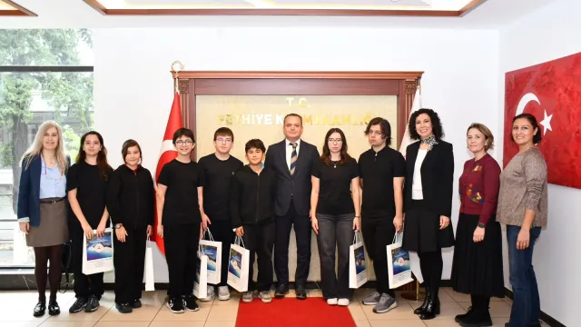 Fethiye BİLSEM öğretmen ve öğrencileri Kaymakam Fatih Akkaya ile